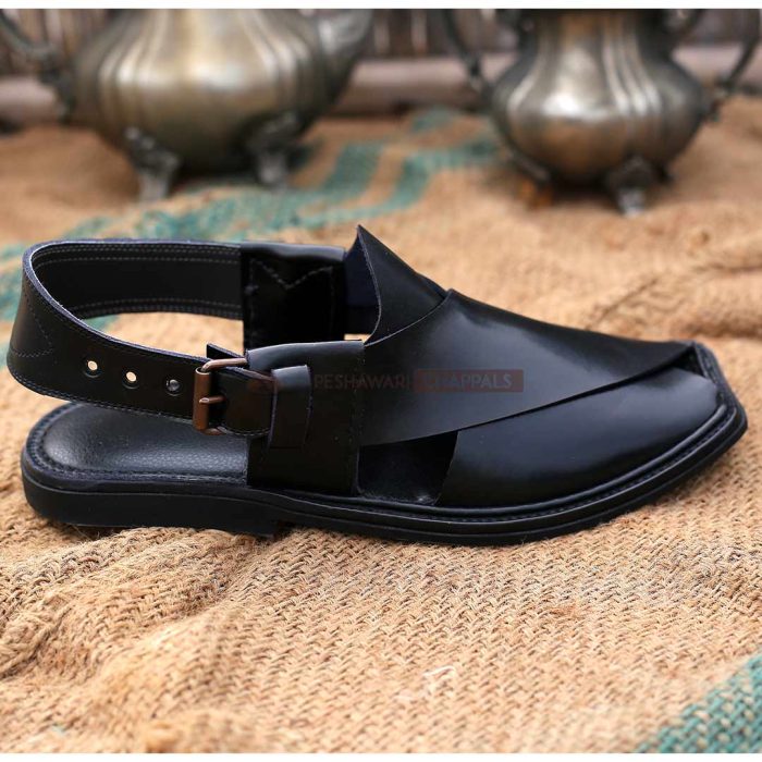 Handmade Classic Black Peshawari Chappal – 09242